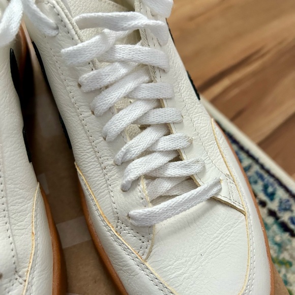 Veja White and Black Sneakers - Picture 5 of 11